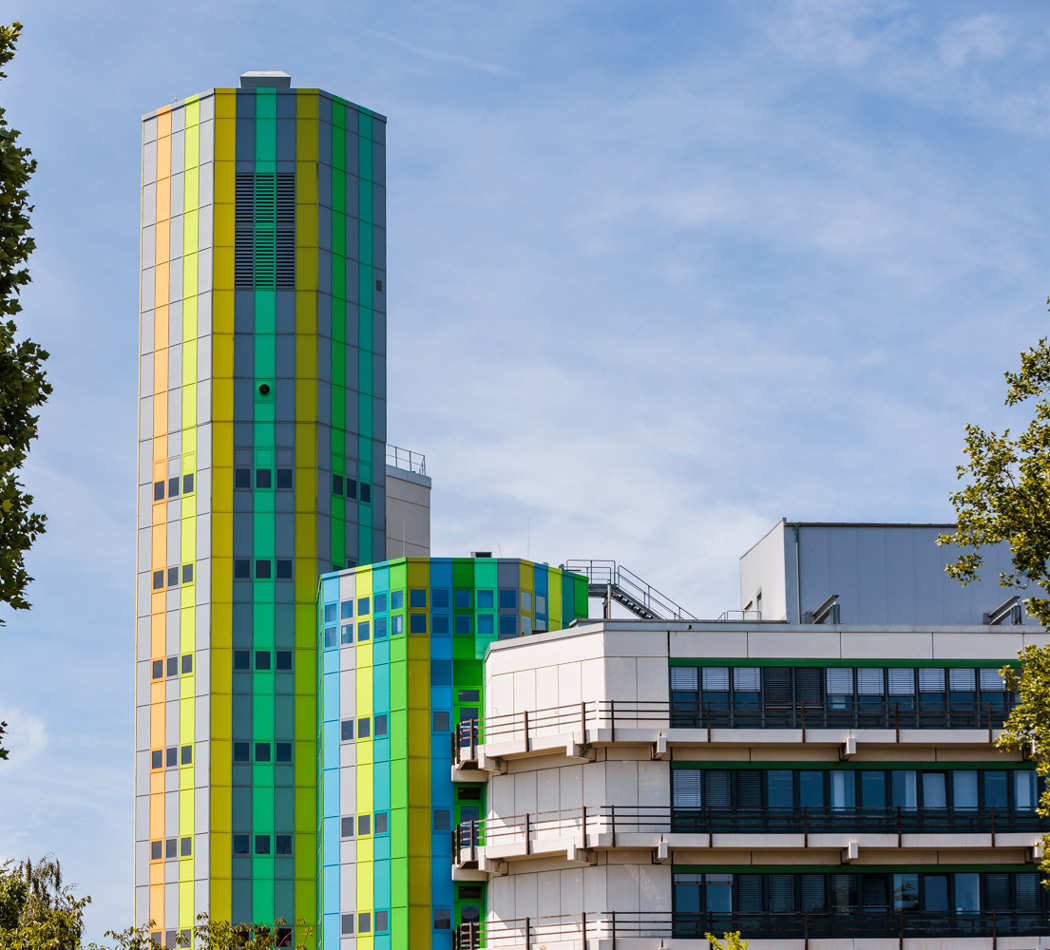 Das Gebäude der Universität Duisburg Essen von außen